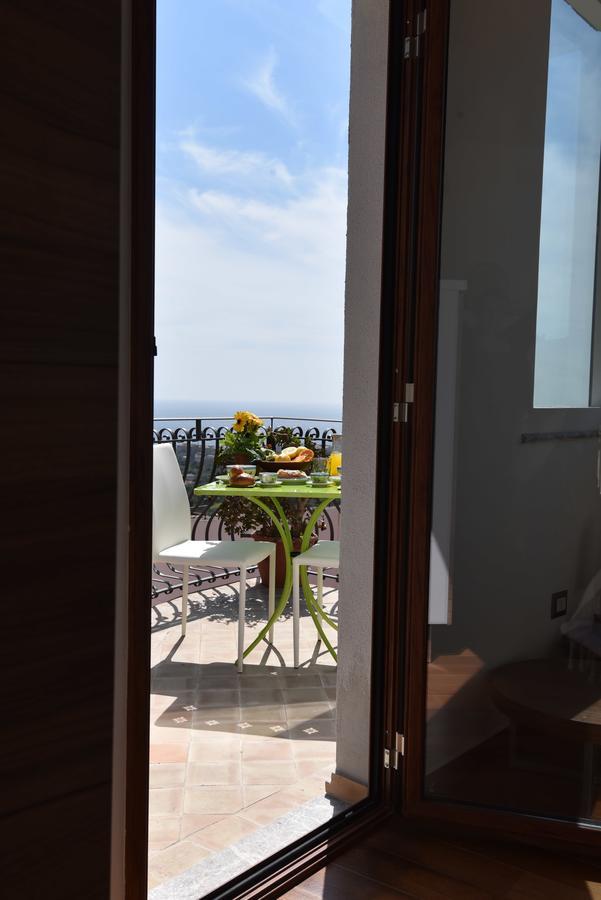 Pagliara B&B Villa Grazia מראה חיצוני תמונה